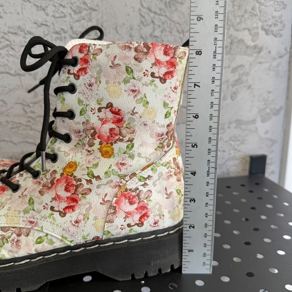 UNIONBAY Hayden White Rose Combat Boots Womens 11 Floral Chukka Streetwear - Picture 4 of 9